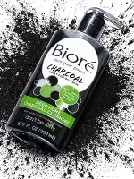 Bioré Charcoal deep pore Charcoal Cleanser 200ml