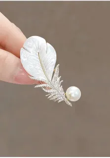 Crystal Shell Feather Hijab Brooch Pin
