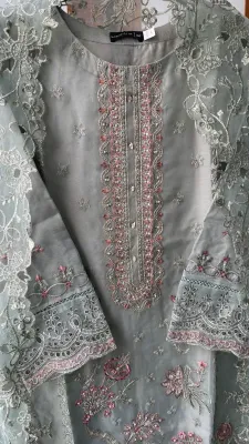 Pakistani Original Sadabahar Formal Stitched 3Pcs _ Mint 