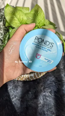 Ponds Super Light Gel Moisturizer – 100ml