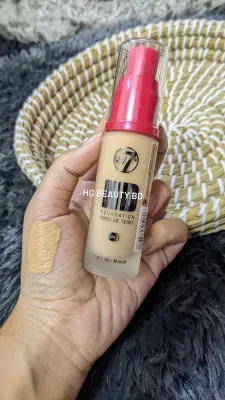 W7 HD Foundation 12 Hours – Golden