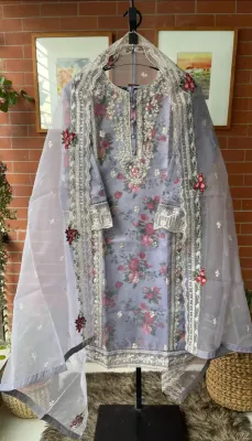 Original Pakistani Organza Stitched 3pcs _ Lilac 
