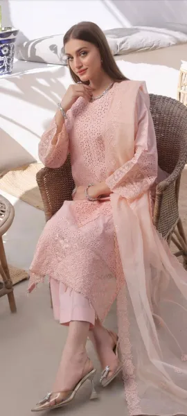 Pakistani Original Guzel Luxury Lawn Stitched 3Pcs _ Pink