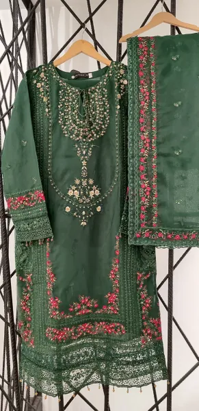 Pakistani Original Sadabahar Luxury Organza Stitched 3 Pcs _ Green 