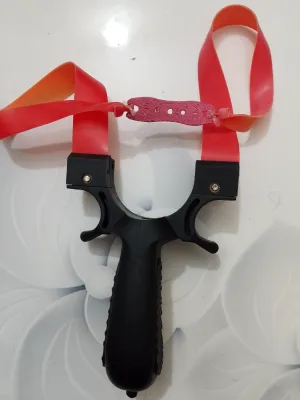 Slingshot New 98K outdoor adult combat high precision high power flat rubber band group resin slingshot