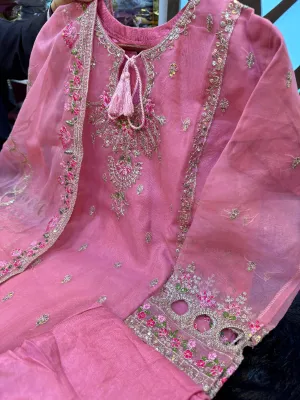 Pakistani  Inspired Item 6