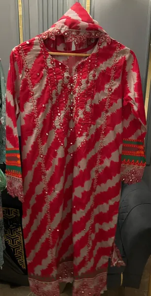 Original Pakistani Pure Lawn luxury embroidered and foilwork collection By Falaksapparel Stitched 3Pcs