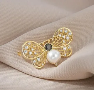 Pearl Butterfly Hijab Brooch / Hijab Pin 