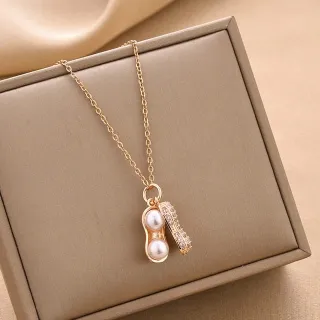Peanut Pearl  Pendant Necklace  