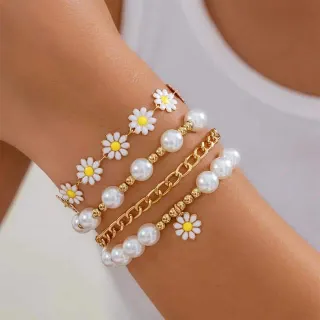 4 Pcs Daisy Flower Pearl Bracelet Set 