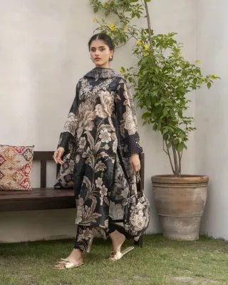 Pakistani Original Sahibas Stitched Lawn 3Pcs _ Black 