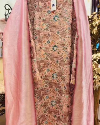 Elegant Embroidered Blush Pink Kamiz with Dupatta!!
