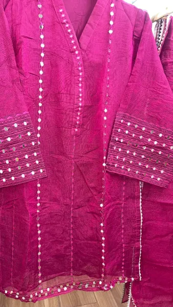 Pakistani Rangoon khaddi Net Stitched 3pcs _ Dark Magenta 