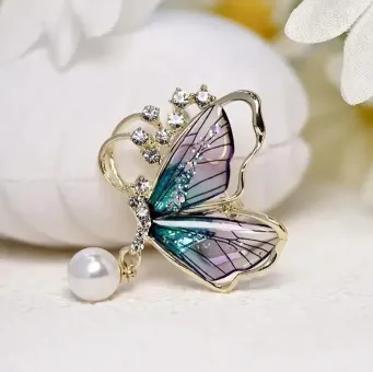 Elegant Pearl Crystal Butterfly Brooch 