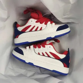 Lightweight Contrast Color Sports Shoes