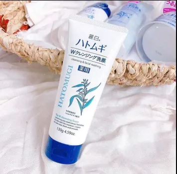 Reihaku Hatomugi Moisturizing Facial Cleansing Foam 170g