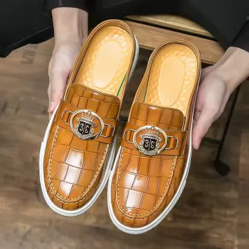 COMFORTABLE HALF SHOE 