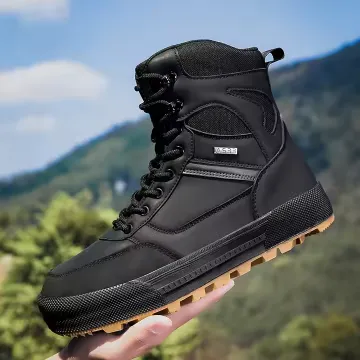 WATERPROOF HIKING BOOTS