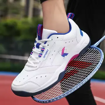 LIGHTWEIGHT BADMINTON SHOES 