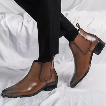 ROYAL STRIDE BOOTS