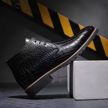 WALKING MARTIN BOOTS