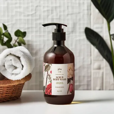 plu Perfumed Spa Scrub Body Wash Damask Rose 500g	