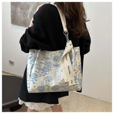 Large Capacity Casual Flower Embroidered Canvas Shoulder Bag