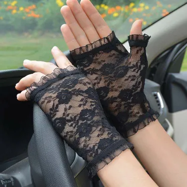 Fingerless  Black Flower Gloves (1 Pair) 