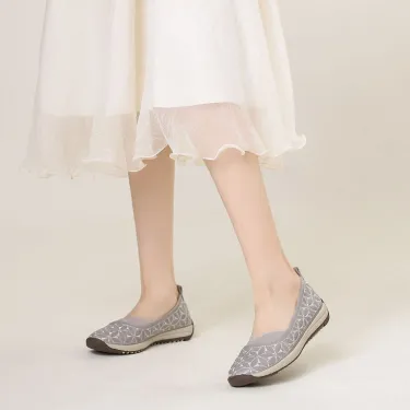 EMBROIDERED RETRO HANFU EMBROIDERED SOFT SOLE CASUAL SHOES GB-A153