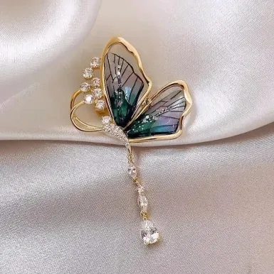 Butterfly Crystal Tassel Hijab Brooch Pin 