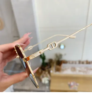 Square Metal Sunglass