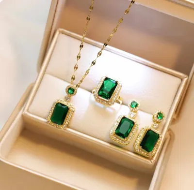 4pc Green Crystal Earrings Ring Necklace Set