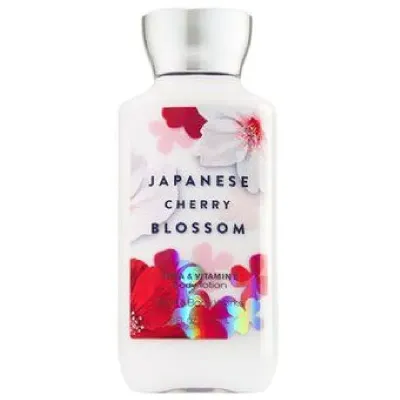 Bath & Body Works Japanese Cherry Blossom Body Lotion (236 ml)