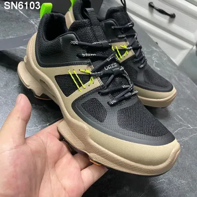 Stepcum C Tracks Wear Resistant Sneakers