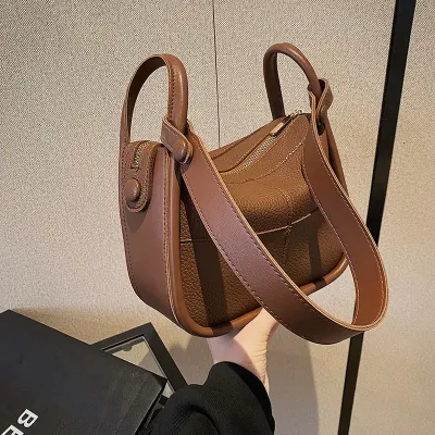 Saddle Shoulder Bag