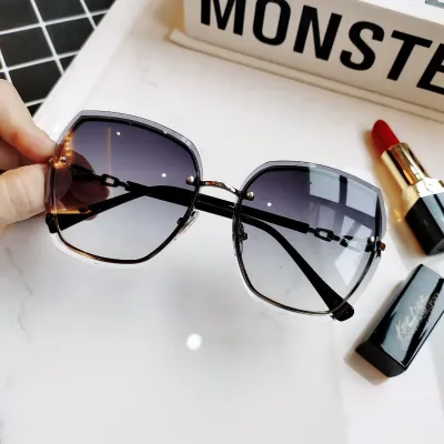 Cat Eye Sunglass