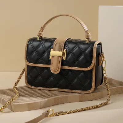 Diamond Chain Crossbody Bag