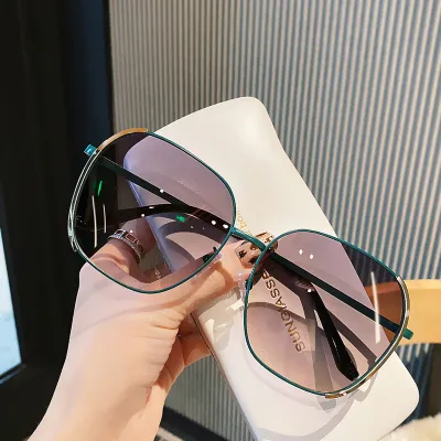 Anti UV Sunglasses