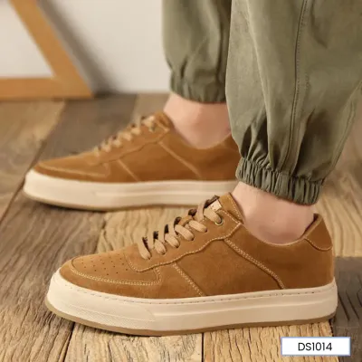 Retro Style Leather Casual Shoe