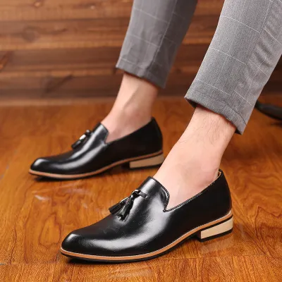 SLIP-ON TRENDY FASHION LOAFER GB-8505