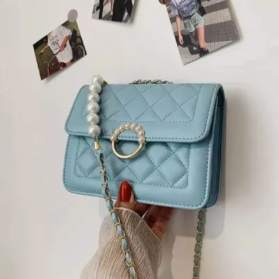 Fashionable Pearl Bag