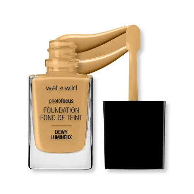 Wet N Wild Photo Focus Dewy Foundation- Desert Beige 28ml