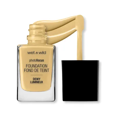 Wet N Wild Photo Focus Dewy Foundation- Golden Beige 28ml