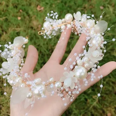 Faux Pearl Flower Headpiece Headband