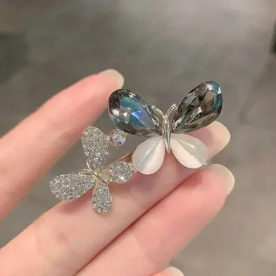 Crystal Two Butterfly Hijab Brooch / Hijab Pin