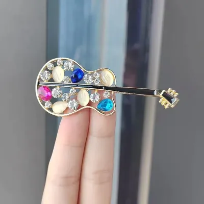 Crystal Rhinestone Guitar  Hijab Brooch / Hijab Pin 