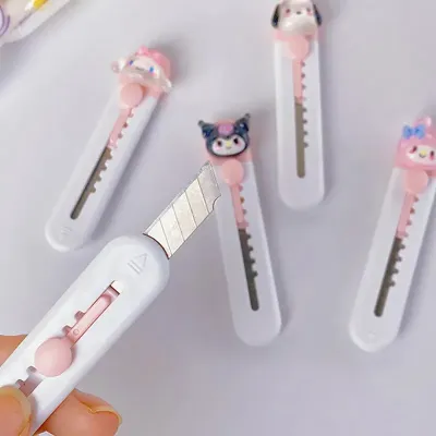 Hello Kitty Mini Portable Knife Cutter (2 Pc) 