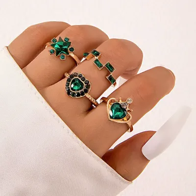 4 Pcs Green Love Crystal Finger Ring Set