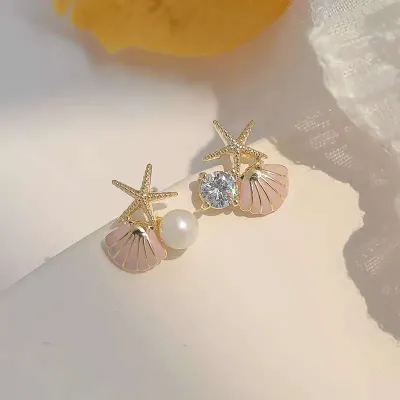 Starfish Shell Pearl Stud Earrings 