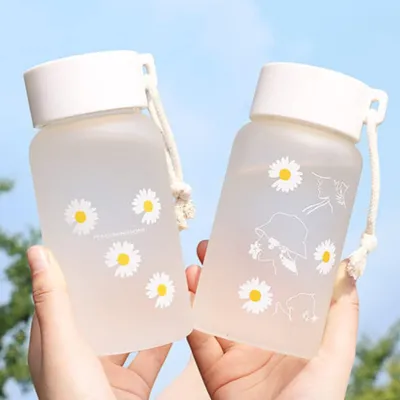 Daisy Flower Pattern  Mini Water Bottle 